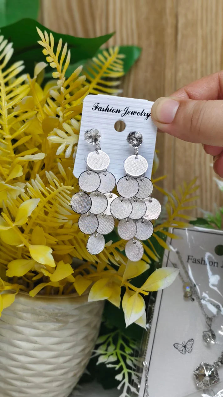 💎 17 in 1 Random Fashion Jewellery Deal – Trendy Earrings, Necklace & Jewellery Collection