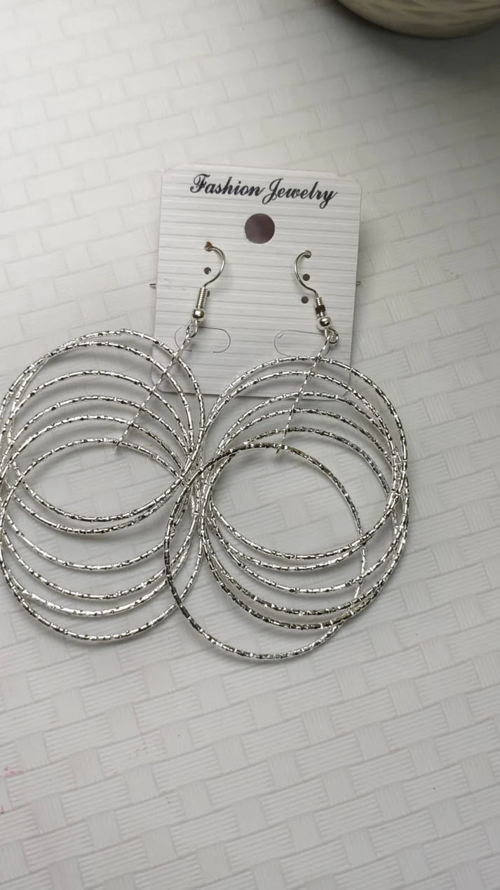 💎 17 in 1 Random Fashion Jewellery Deal – Trendy Earrings, Necklace & Jewellery Collection